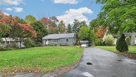 11 Ellen Lane Glenville NY 12302