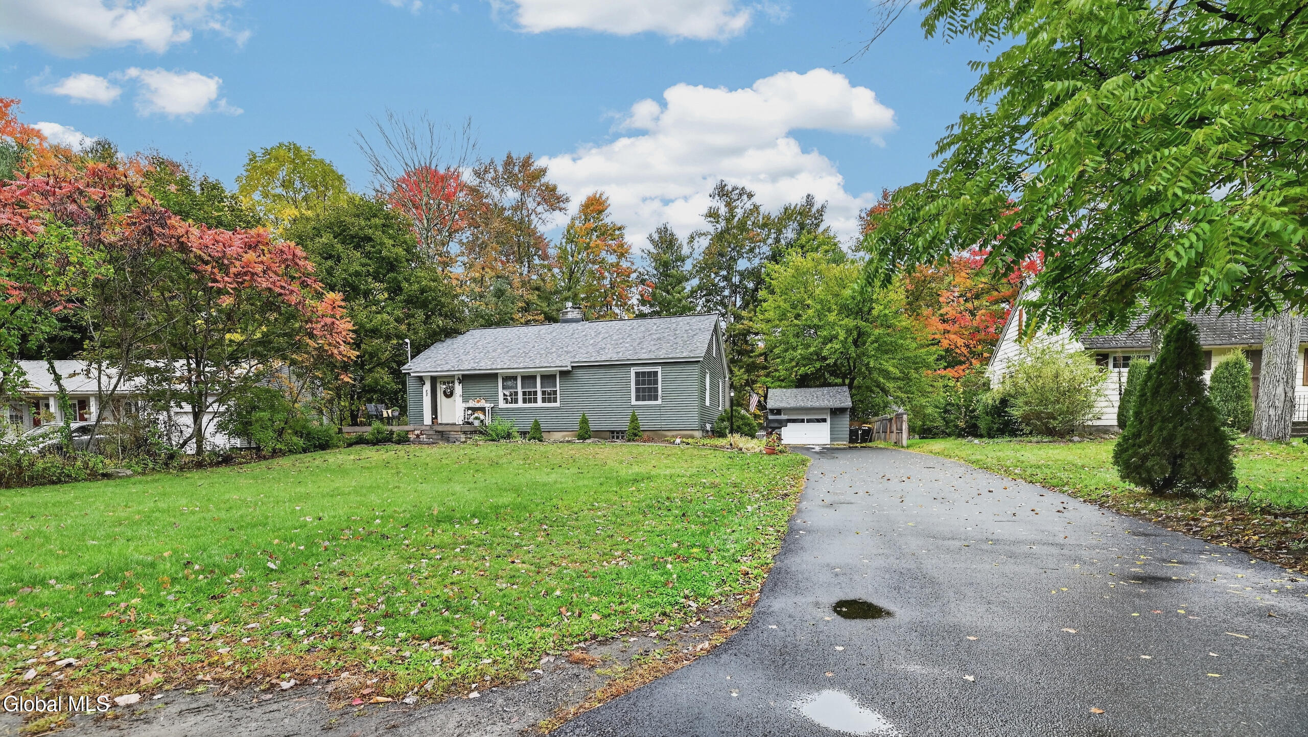 11 Ellen Lane Glenville NY 12302