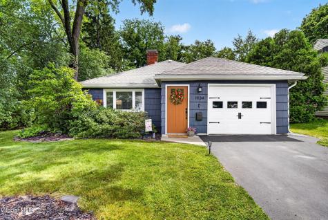 1934 Clifton Park Road Niskayuna NY 12309