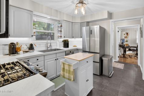 1934 Clifton Park Road Niskayuna NY 12309