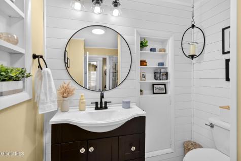 1934 Clifton Park Road Niskayuna NY 12309