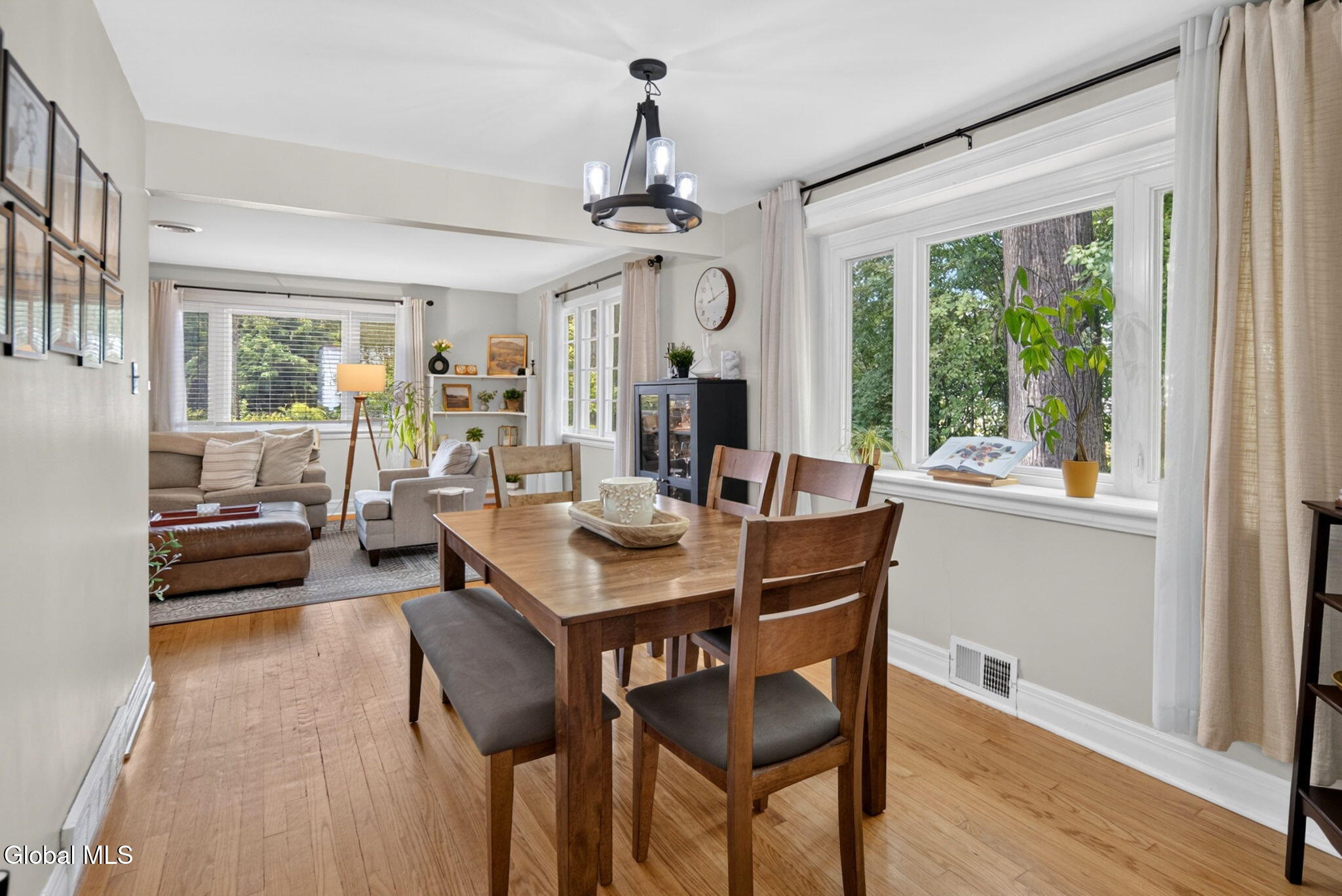 1934 Clifton Park Road Niskayuna NY 12309