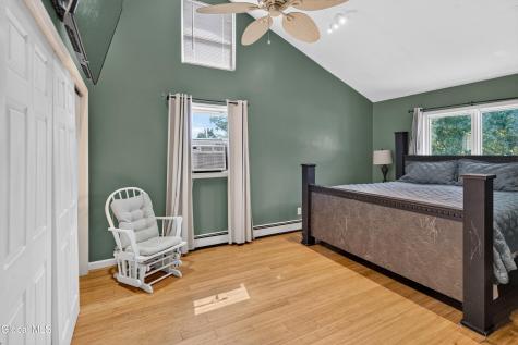 10 Kitty Lane Rensselaer NY 12144