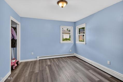 10 Kitty Lane Rensselaer NY 12144