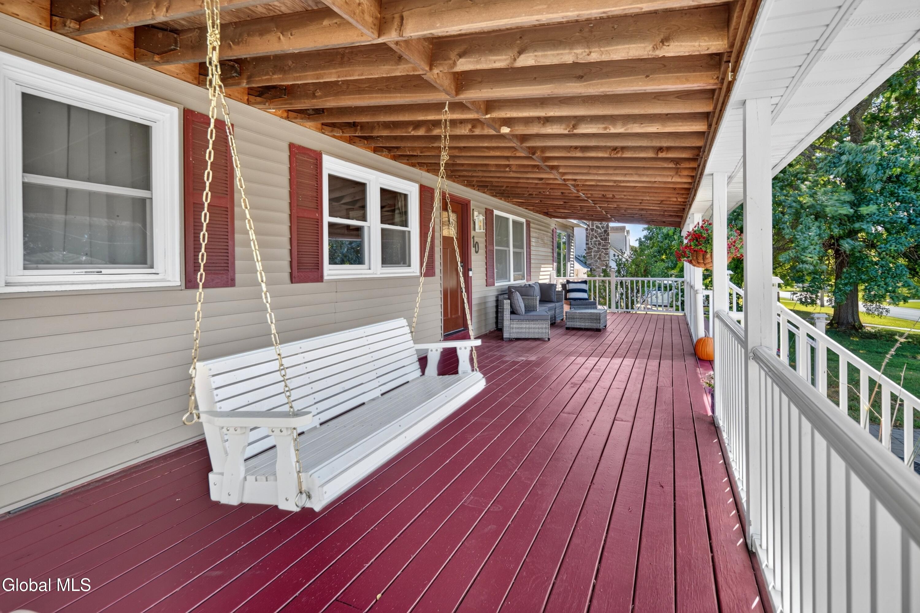 10 Kitty Lane Rensselaer NY 12144