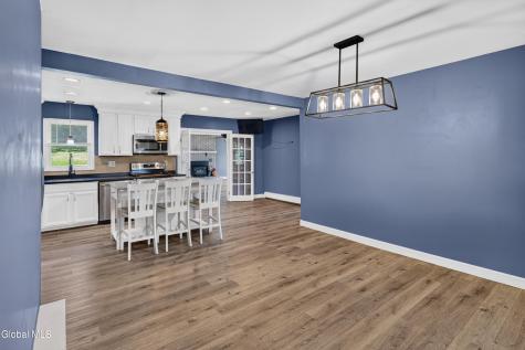 10 Kitty Lane Rensselaer NY 12144