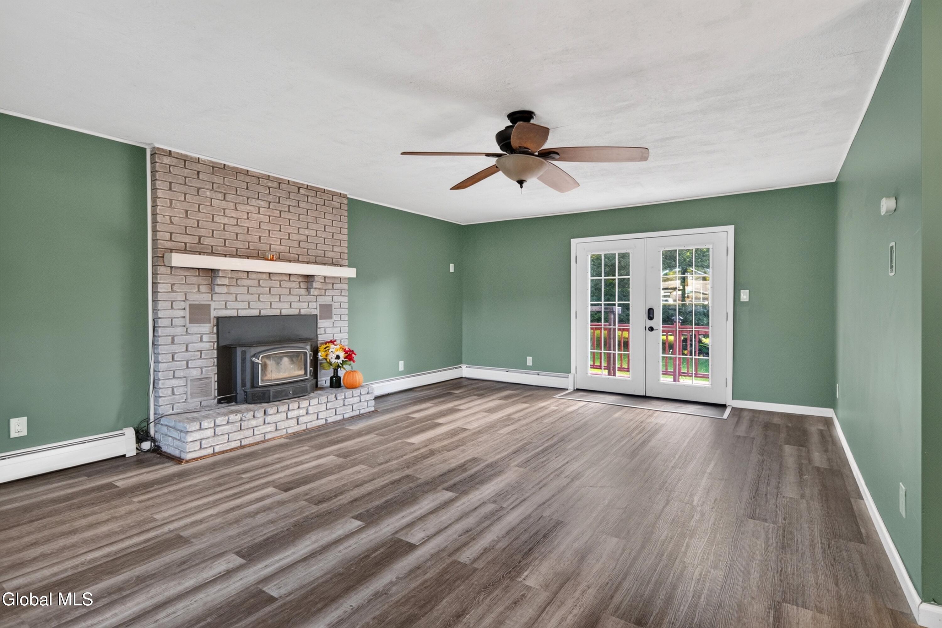 10 Kitty Lane Rensselaer NY 12144