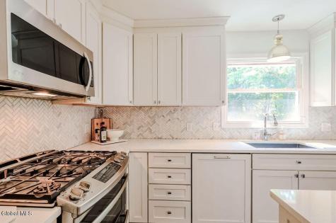 222 Marshall Avenue Schenectady NY 12304