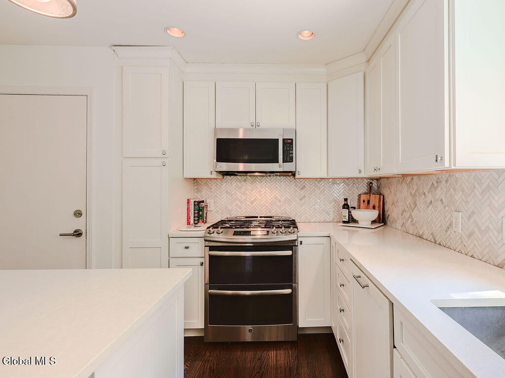 222 Marshall Avenue Schenectady NY 12304