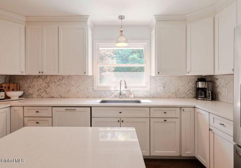 222 Marshall Avenue Schenectady NY 12304