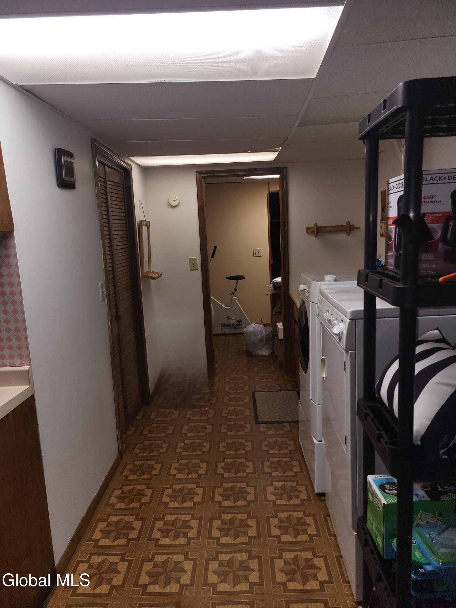 5 Ballina Street Troy NY 12180