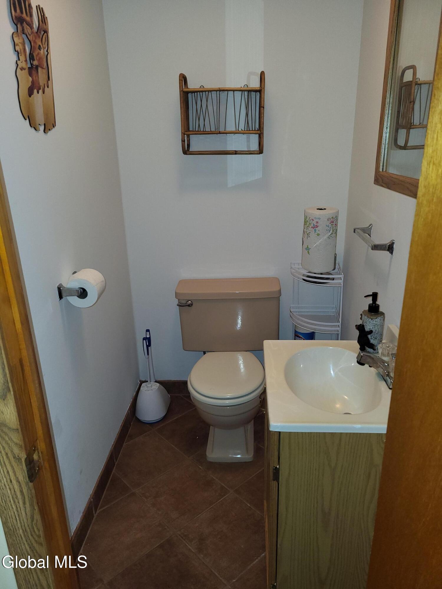 5 Ballina Street Troy NY 12180
