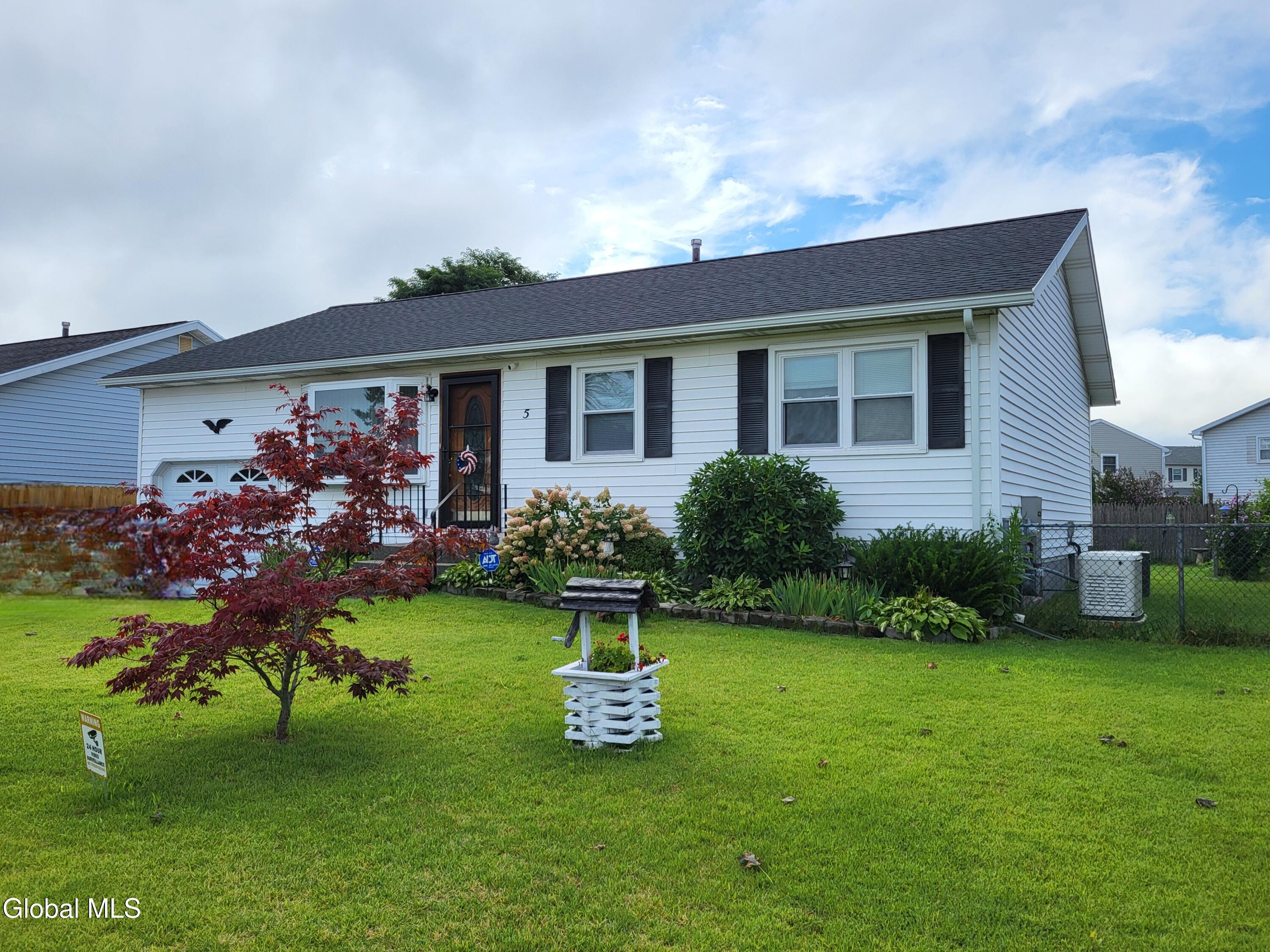 5 Ballina Street Troy NY 12180