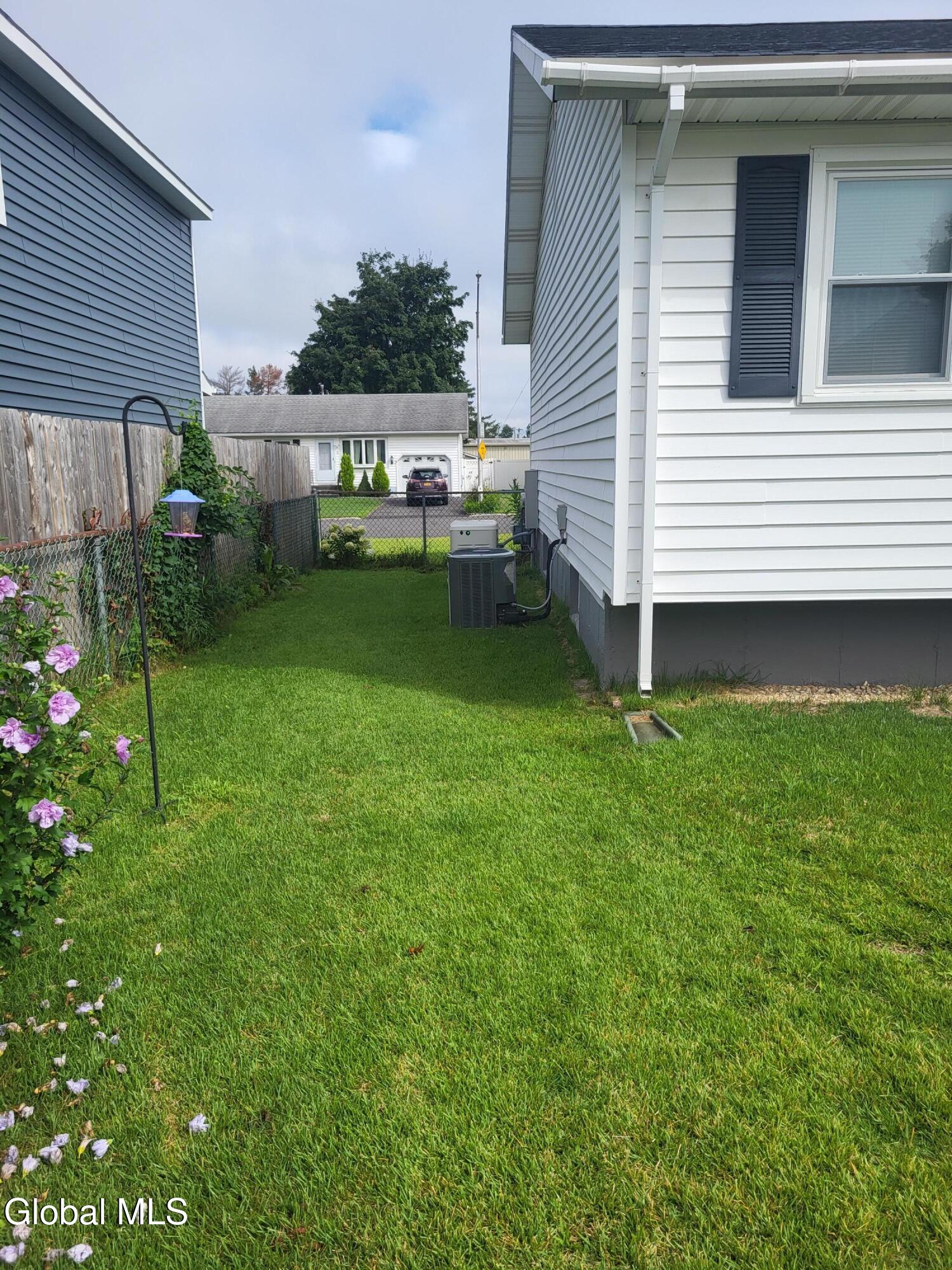 5 Ballina Street Troy NY 12180