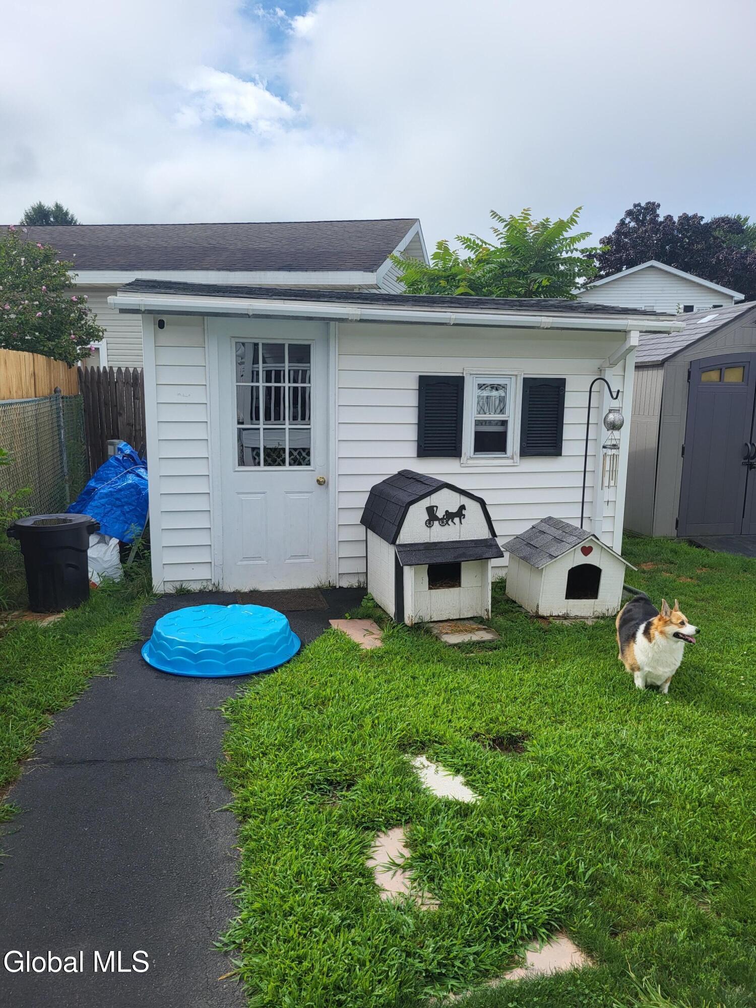 5 Ballina Street Troy NY 12180