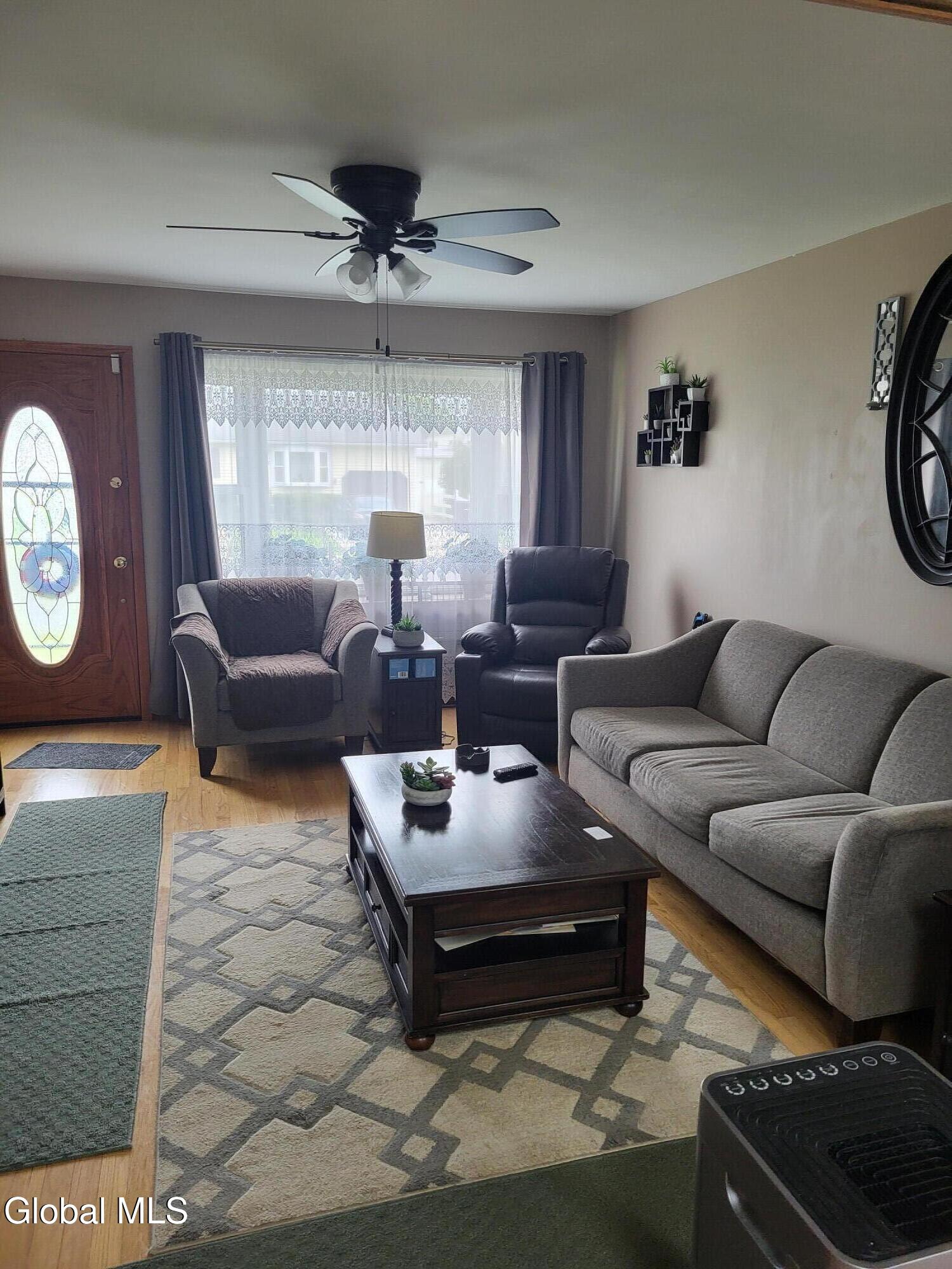 5 Ballina Street Troy NY 12180