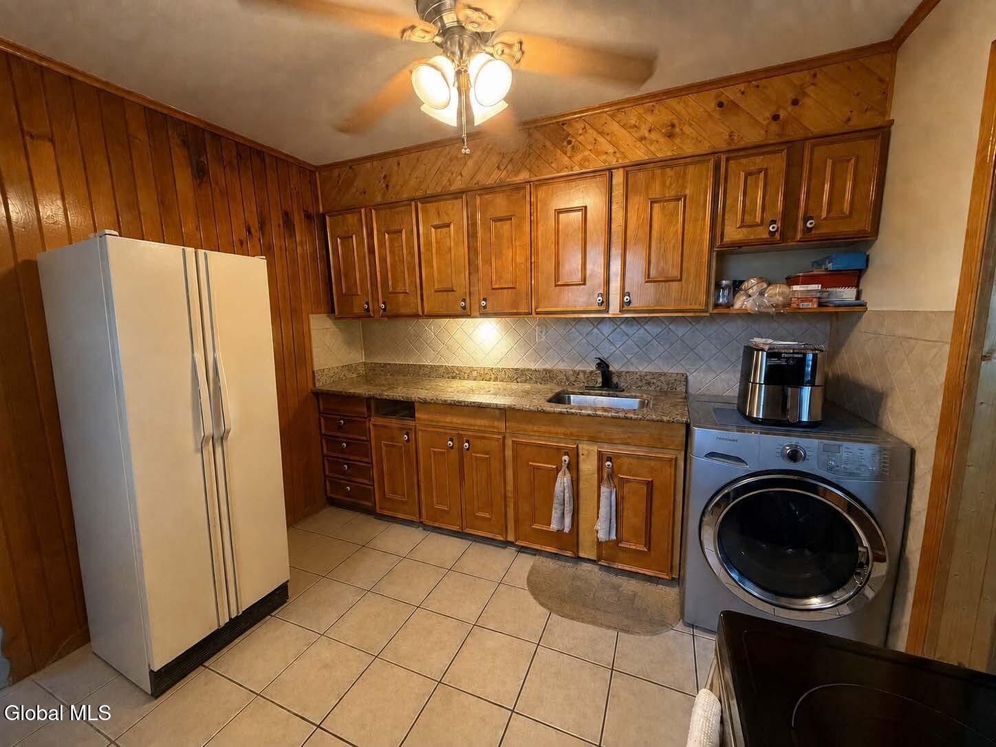 1133 Cushing Lane Rotterdam NY 12303