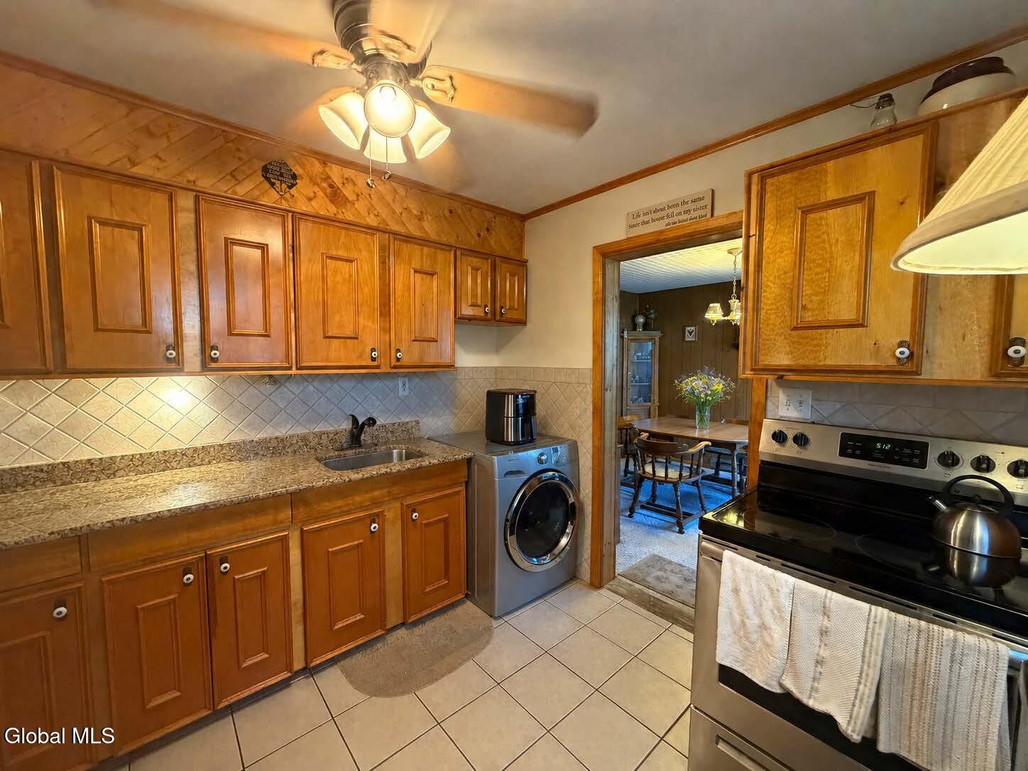 1133 Cushing Lane Rotterdam NY 12303