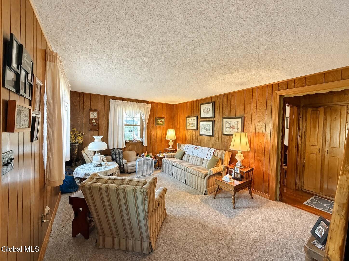 1133 Cushing Lane Rotterdam NY 12303