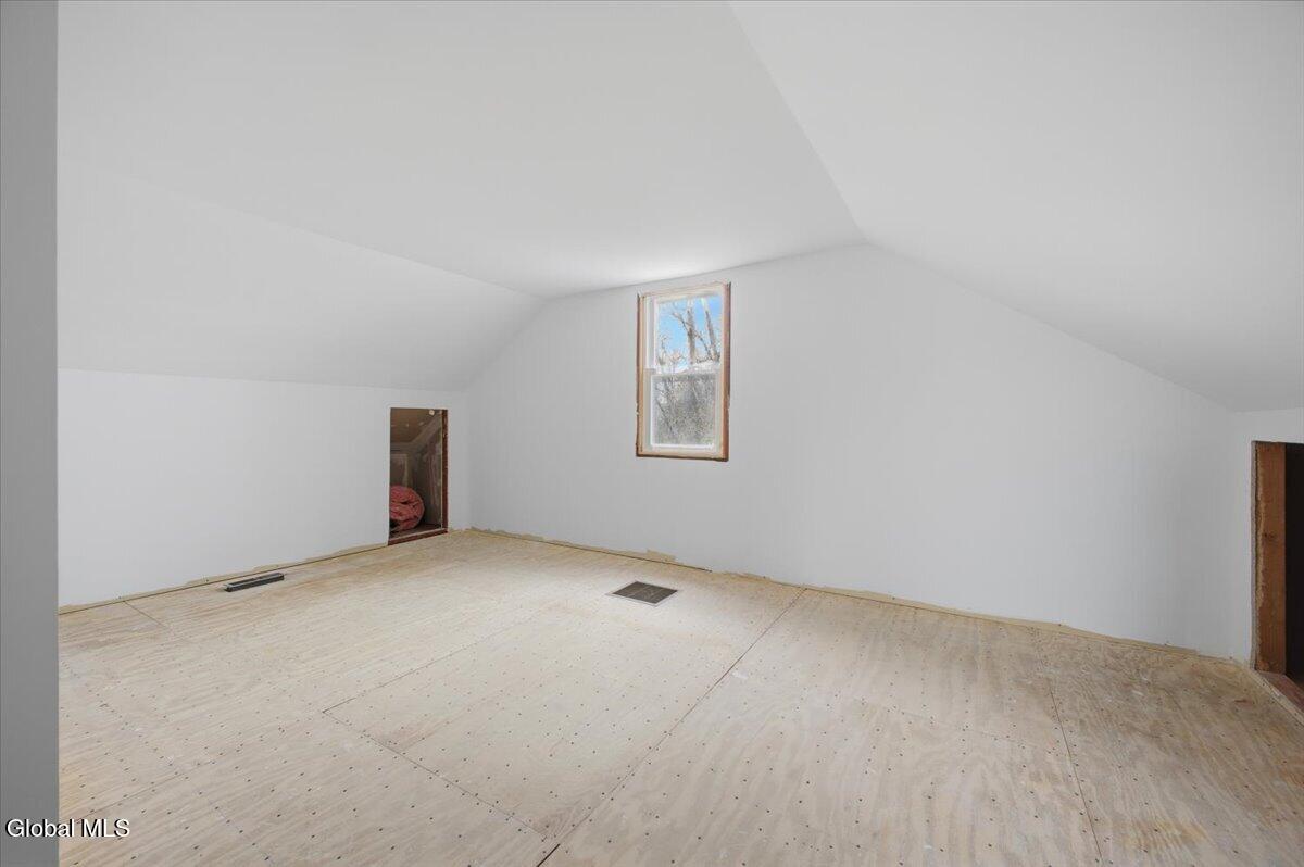18 Pine Avenue Albany NY 12205