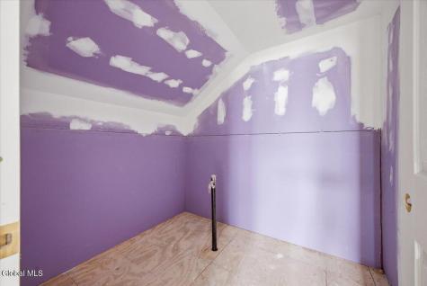 18 Pine Avenue Albany NY 12205