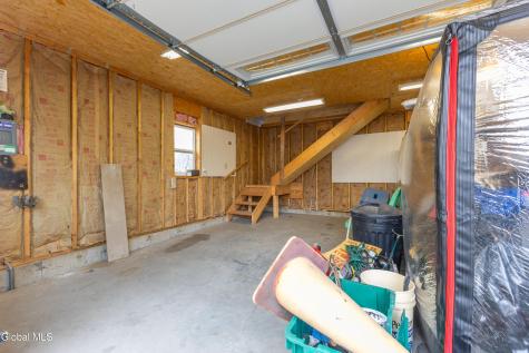 18 Pine Avenue Albany NY 12205
