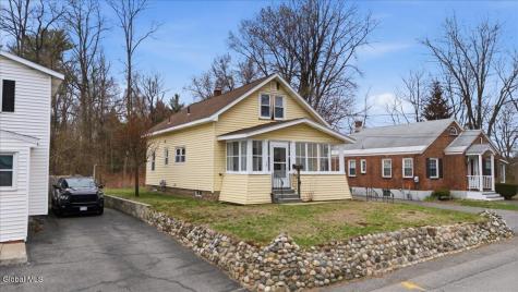 18 Pine Avenue Albany NY 12205