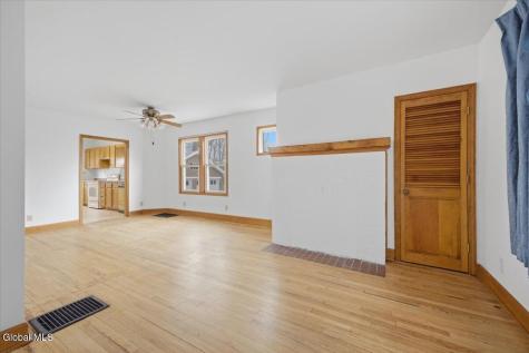 18 Pine Avenue Albany NY 12205