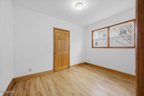 18 Pine Avenue Albany NY 12205