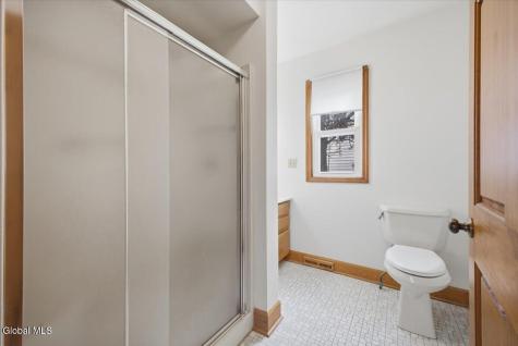 18 Pine Avenue Albany NY 12205