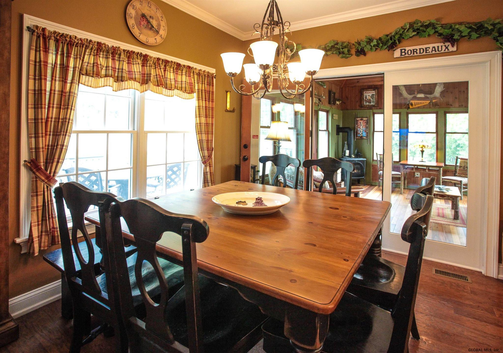 27 Arrowhead Road Saratoga Springs NY 12866