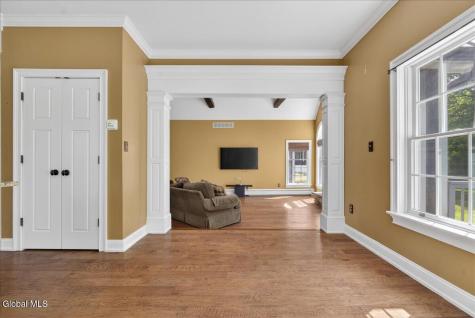 27 Arrowhead Road Saratoga Springs NY 12866