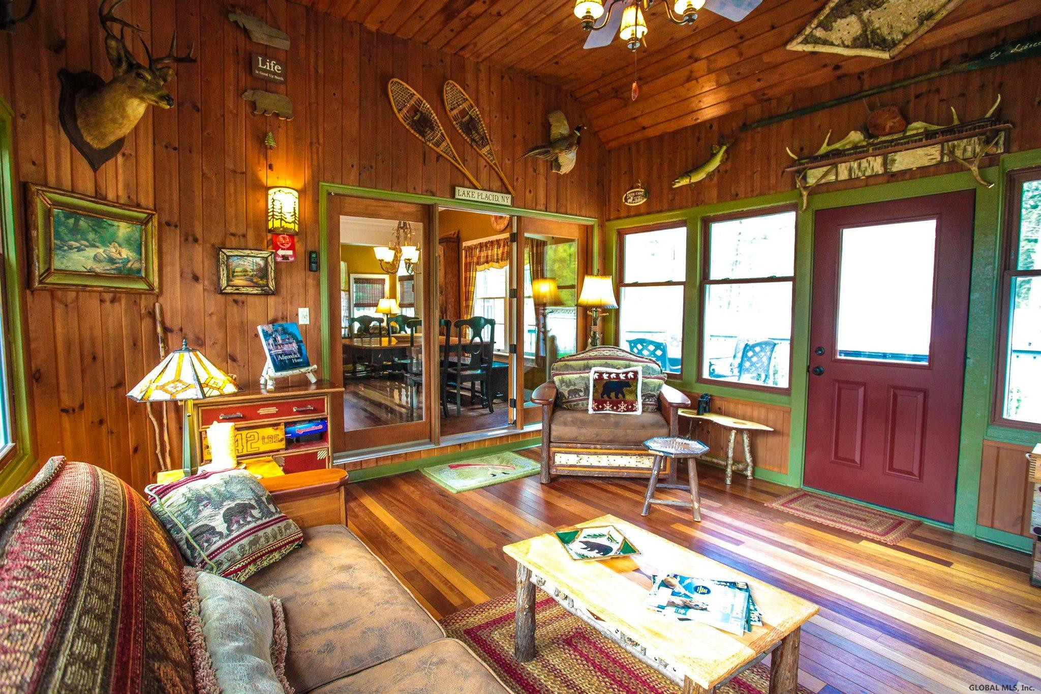 27 Arrowhead Road Saratoga Springs NY 12866