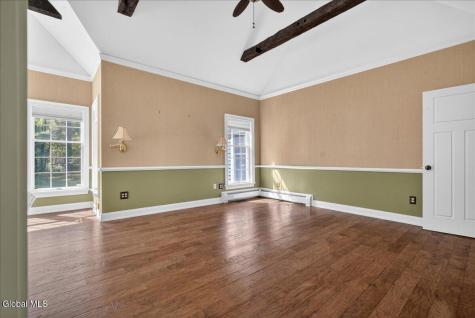 27 Arrowhead Road Saratoga Springs NY 12866