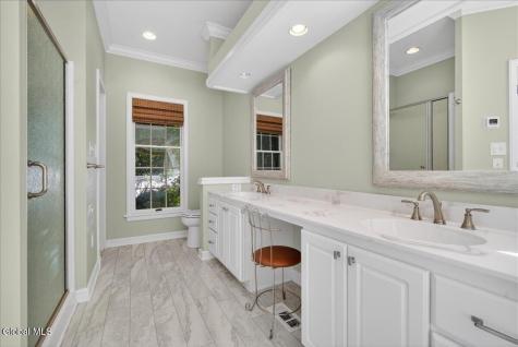 27 Arrowhead Road Saratoga Springs NY 12866