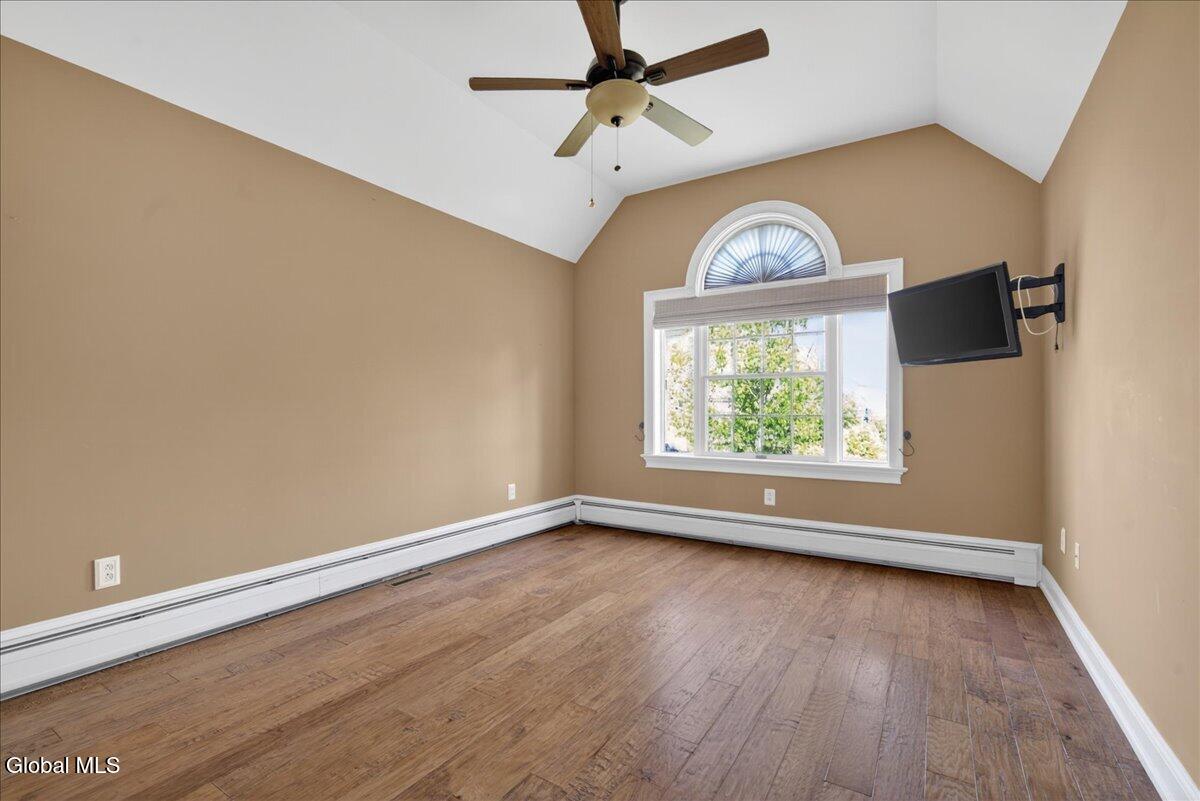 27 Arrowhead Road Saratoga Springs NY 12866