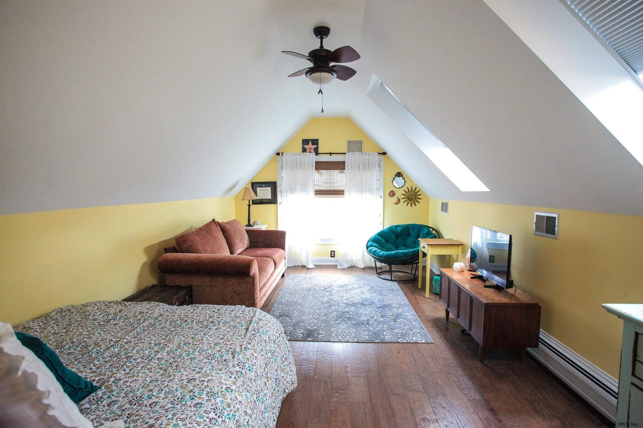 27 Arrowhead Road Saratoga Springs NY 12866