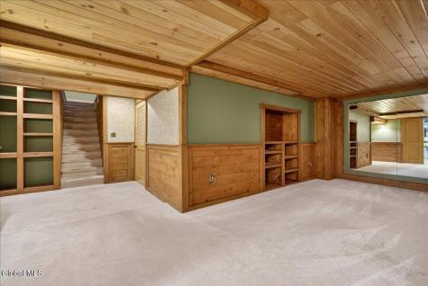 27 Arrowhead Road Saratoga Springs NY 12866