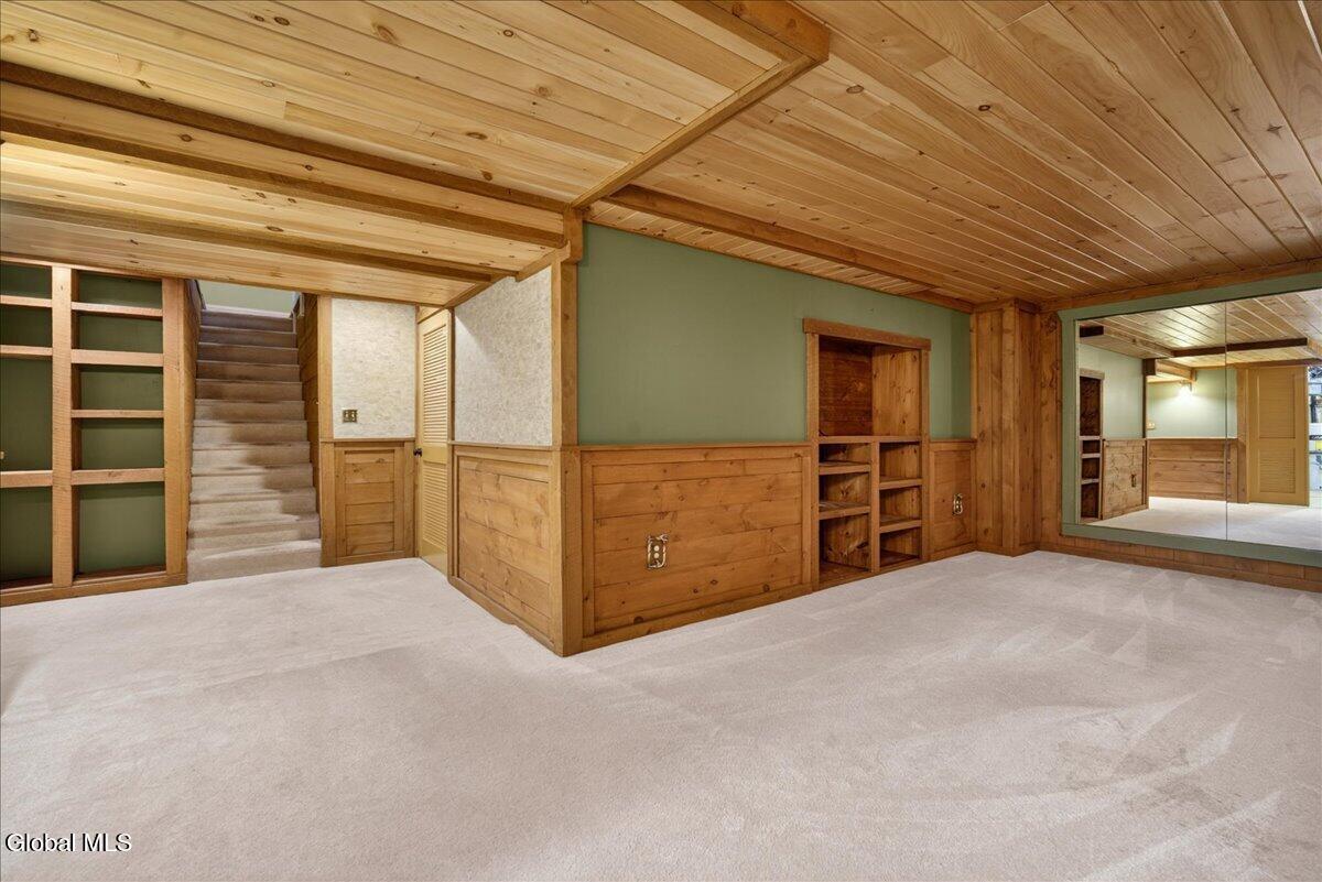 27 Arrowhead Road Saratoga Springs NY 12866