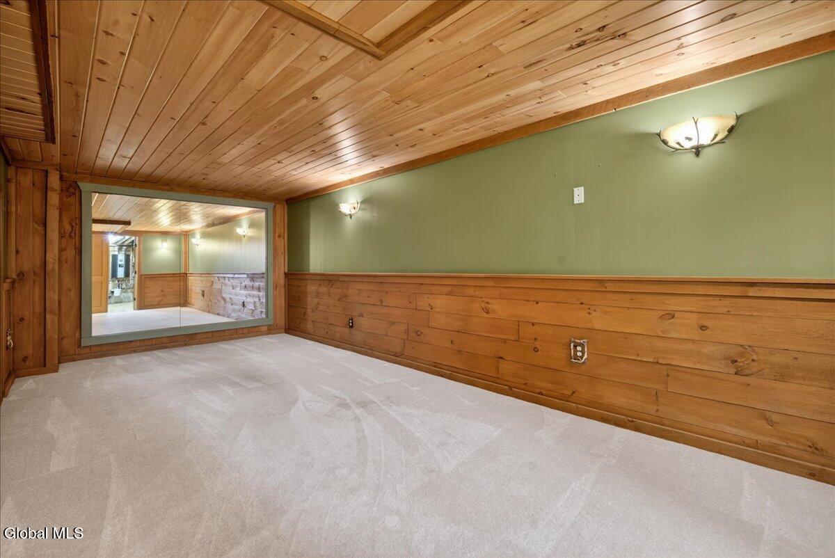 27 Arrowhead Road Saratoga Springs NY 12866