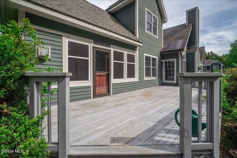 27 Arrowhead Road Saratoga Springs NY 12866
