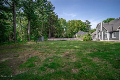27 Arrowhead Road Saratoga Springs NY 12866