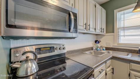 165 County Highway 123 Mayfield NY 12117
