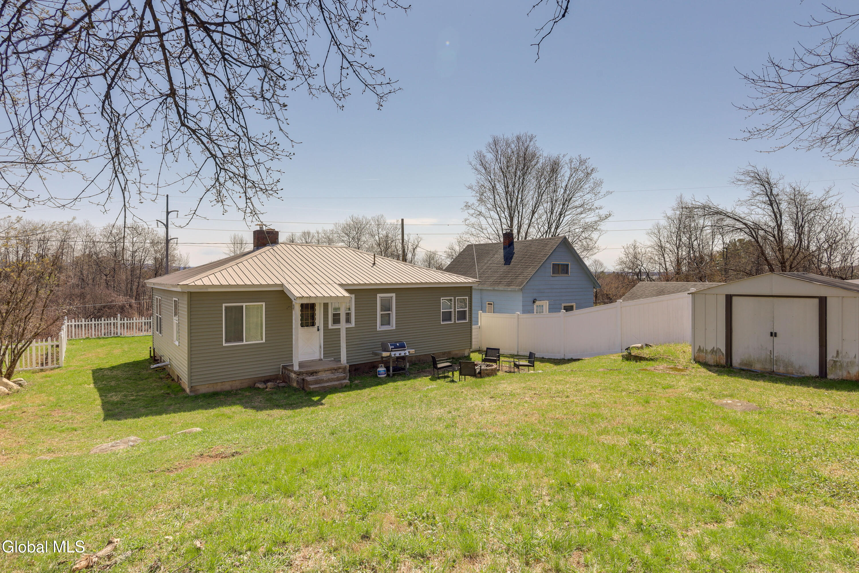 165 County Highway 123 Mayfield NY 12117