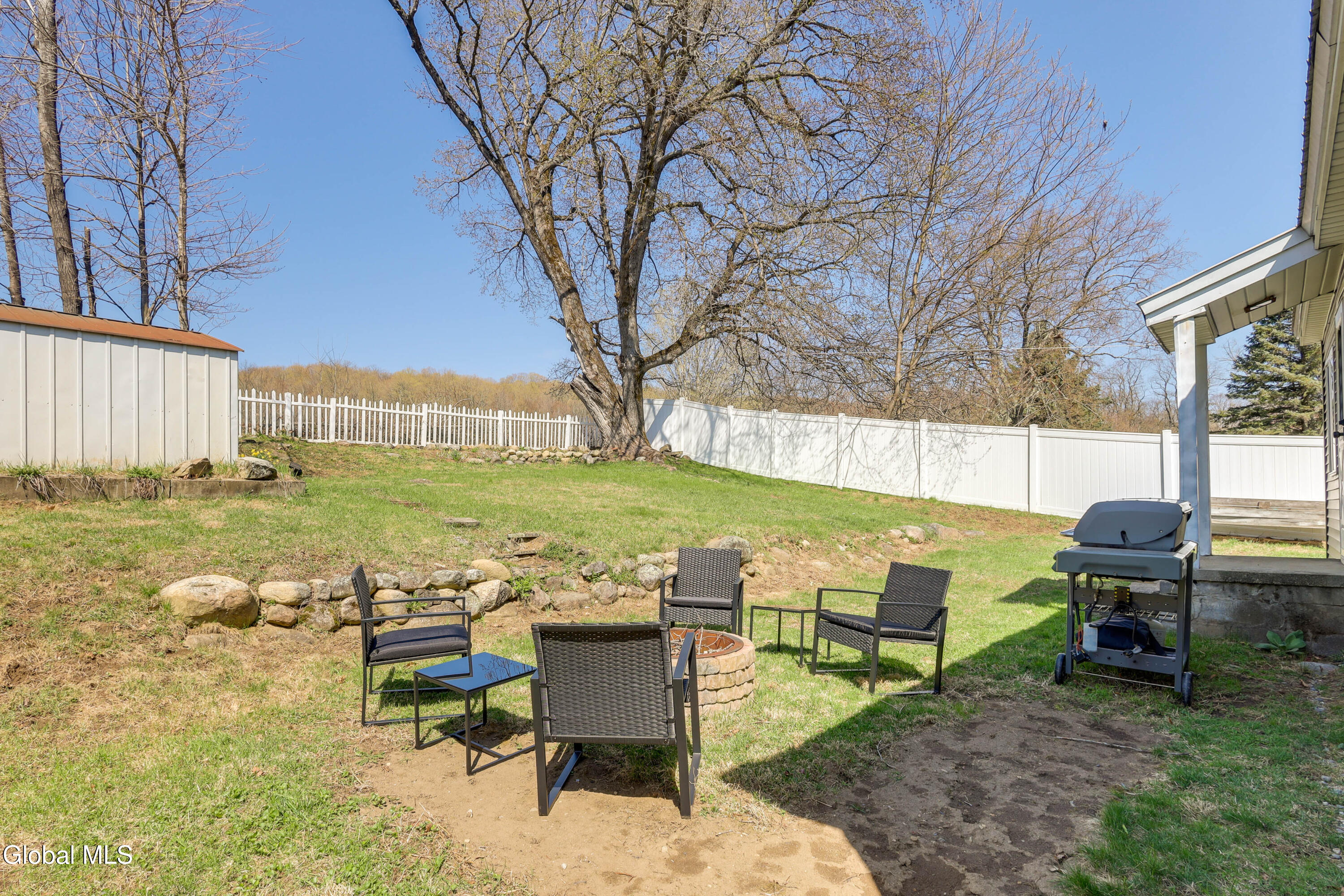 165 County Highway 123 Mayfield NY 12117