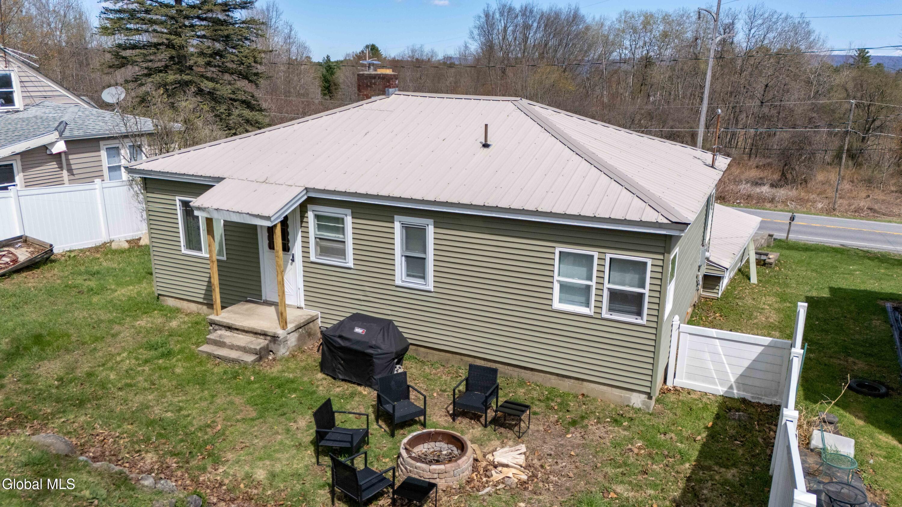 165 County Highway 123 Mayfield NY 12117