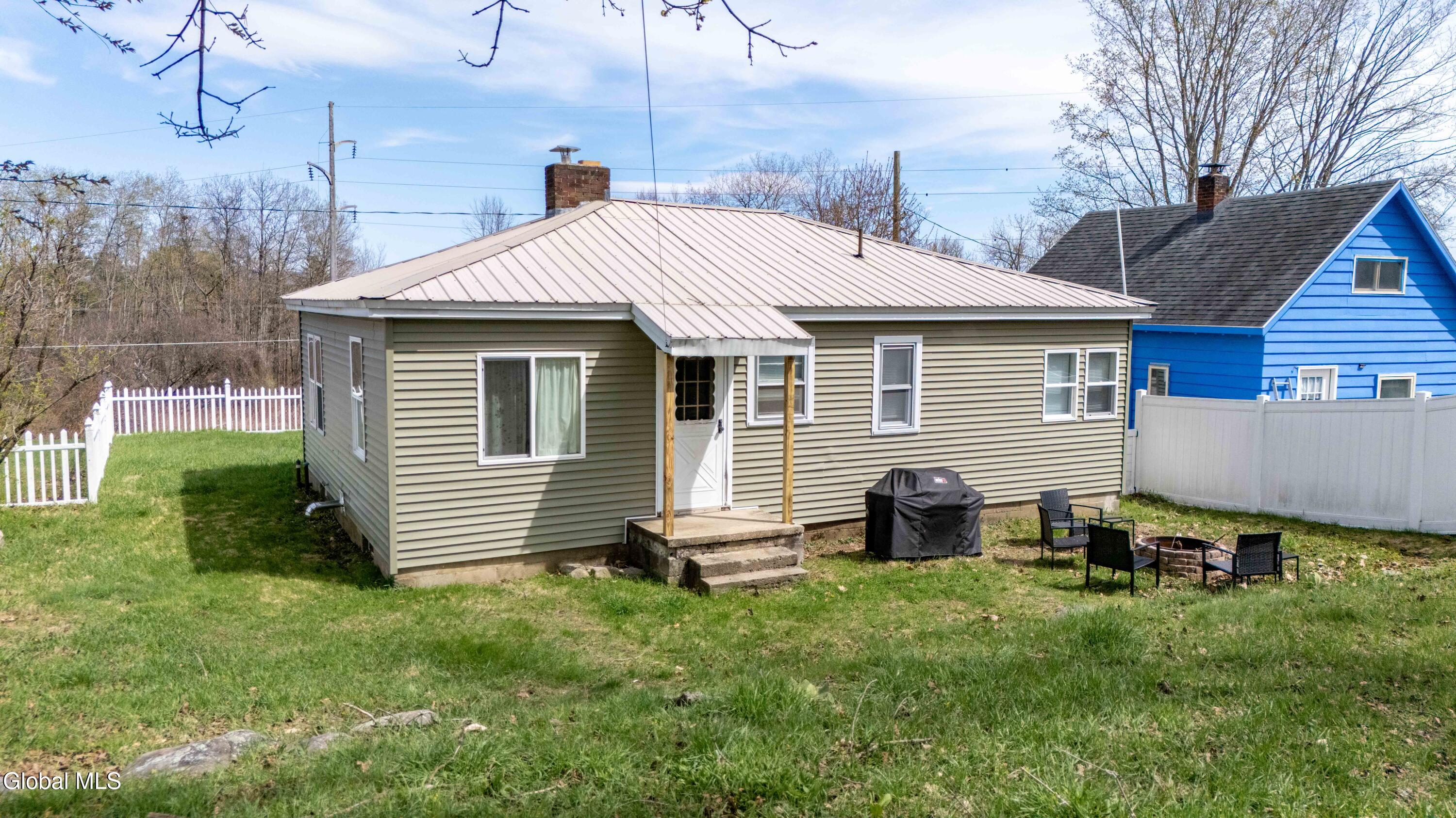 165 County Highway 123 Mayfield NY 12117