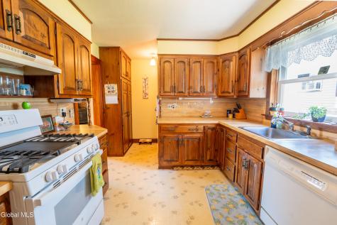 42 Franklin Street Gloversville NY 12078