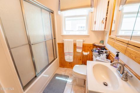 42 Franklin Street Gloversville NY 12078