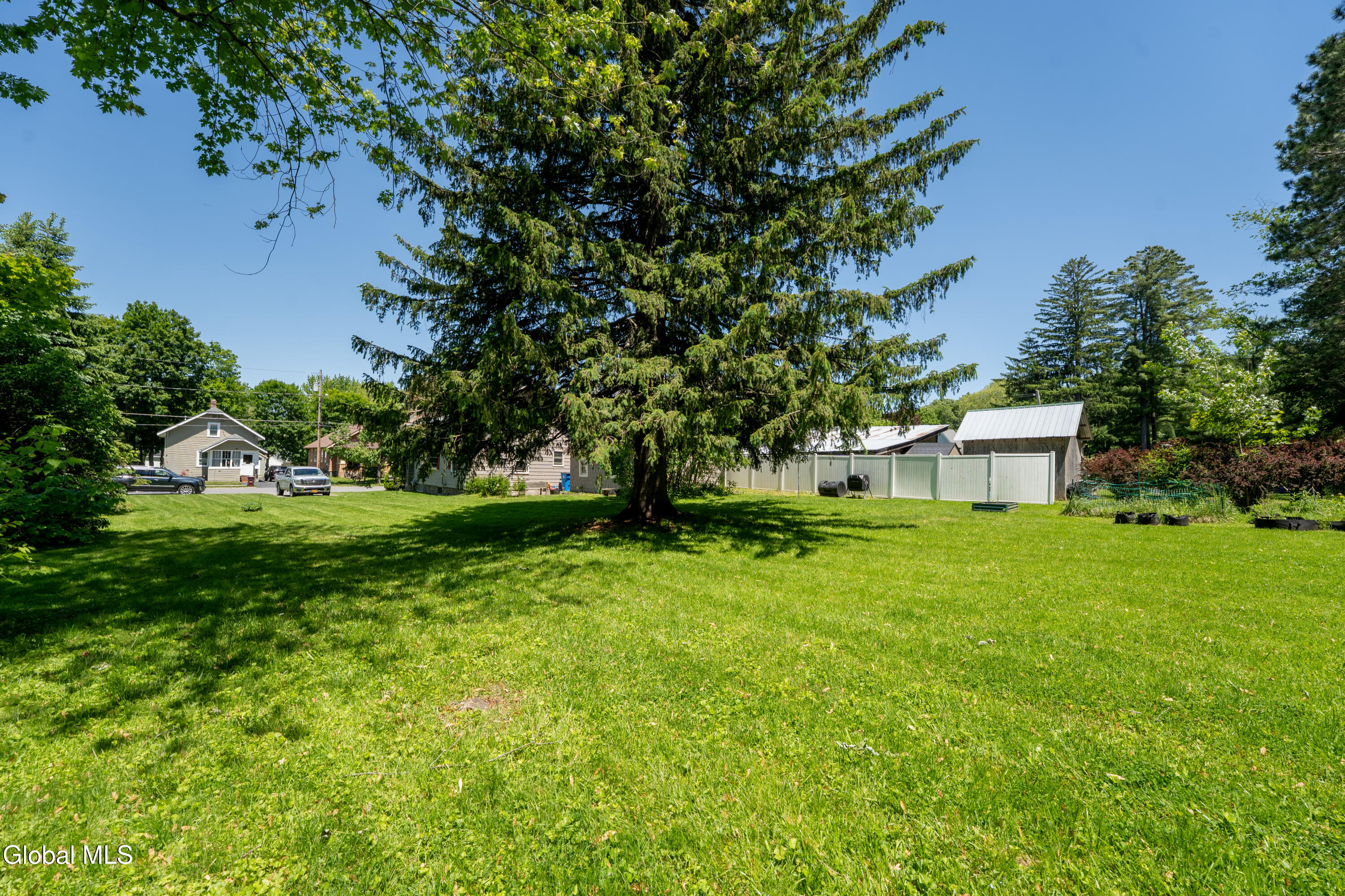 42 Franklin Street Gloversville NY 12078